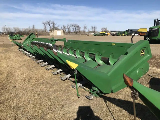 2022 John Deere C16R Nez - Maïs