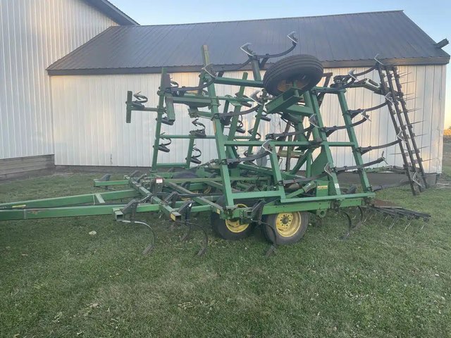 1990 John Deere 960 Cultivateur