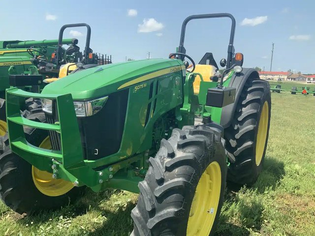 2025 John Deere 5075M Tracteur