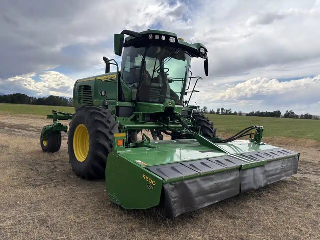 2025 John Deere W235 Andaineur