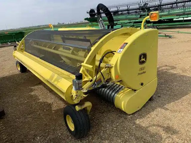 2022 John Deere 659 Andaineur