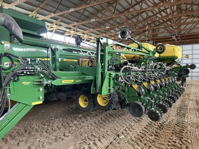 2023 John Deere DB60 Planteur