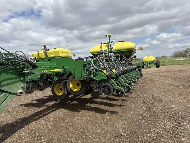 2021 John Deere DB60 Planteur