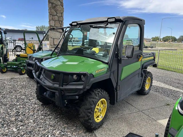 2018 John Deere XUV 835M Véhicule utilitaire