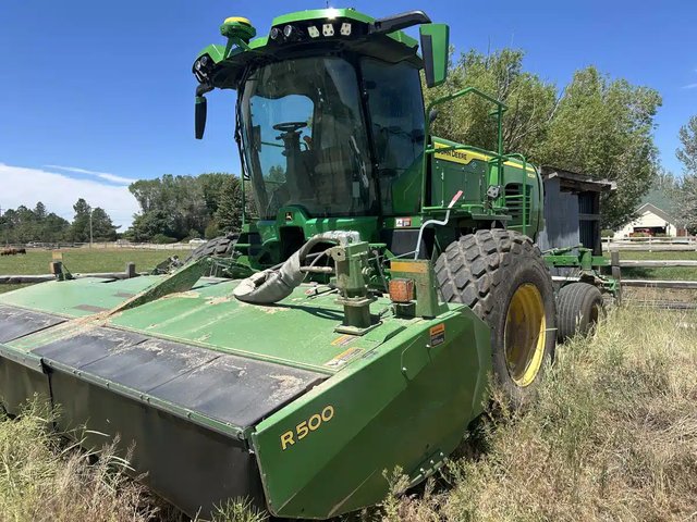 2023 John Deere W235 Andaineur