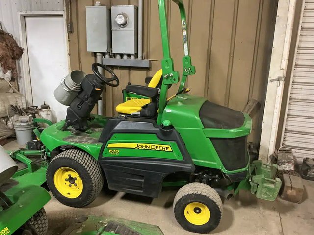 2016 John Deere 1570 Tondeuse frontale