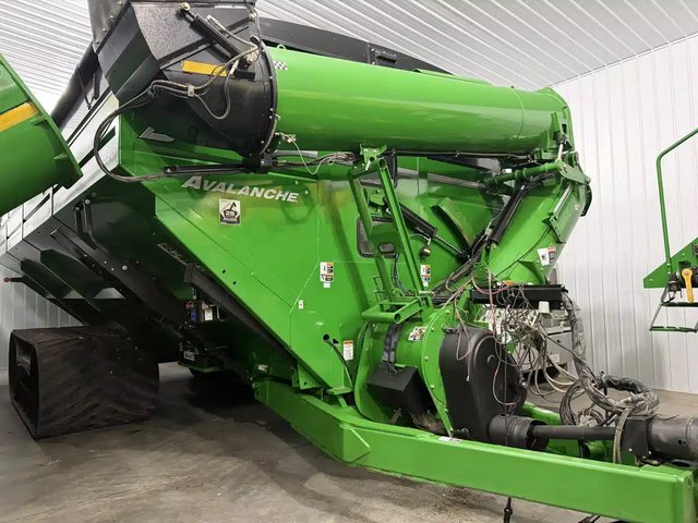 2024 Brent 2598 Avalanche Chariot à Grain