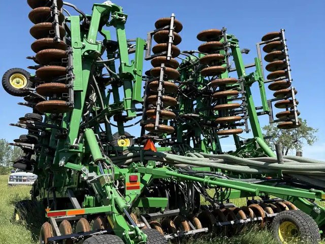 2014 John Deere 1835 Semoir à air