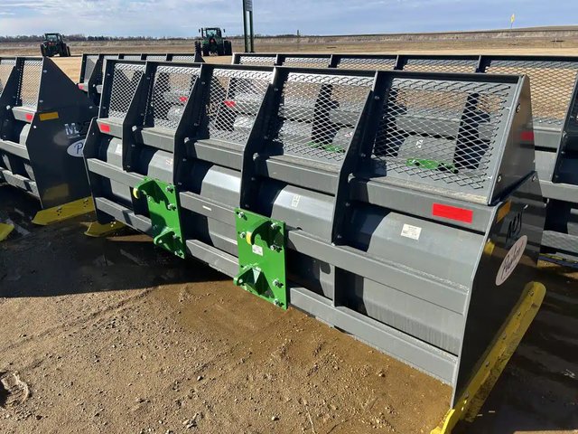 MDS Manufacturing 10' Snow Pusher+ Gratte à neige