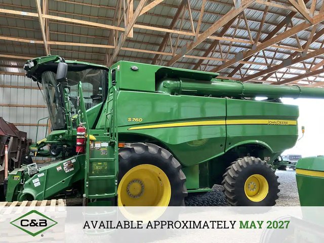 2023 John Deere S760 Batteuse