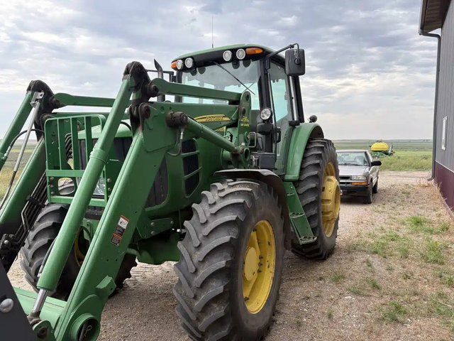 2009 John Deere 7330 PREMIUM Tracteur
