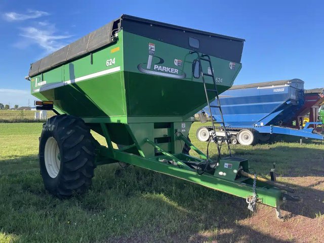 2011 Parker 624 Chariot à Grain