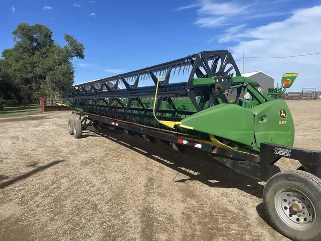 2009 John Deere 635 Header - Flex
