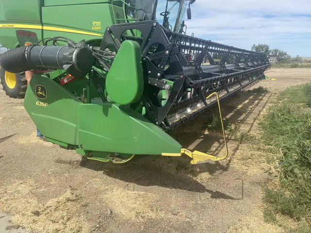 2017 John Deere 635 Header - Flex