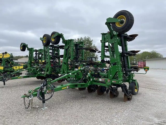 2023 John Deere 2510H Tracteur