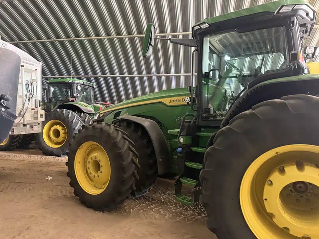 2025 John Deere 8R 410 Tracteur