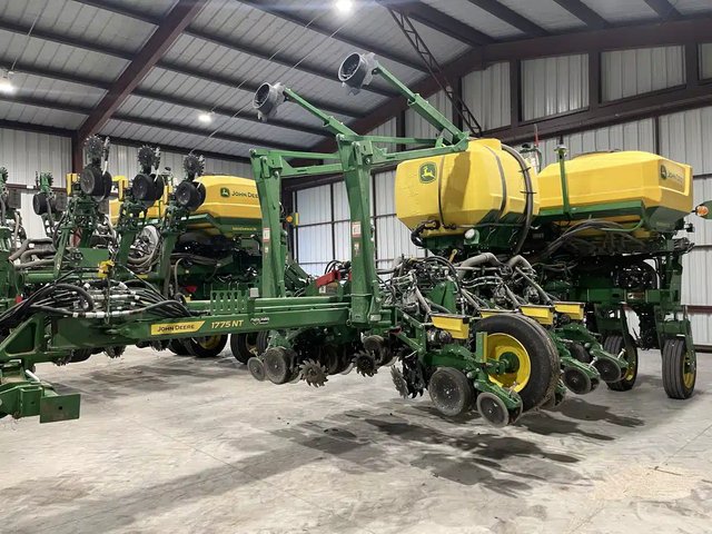 2026 John Deere 1775NT Planteur