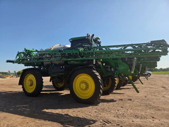 2022 John Deere 616R Arroseur - Automoteur