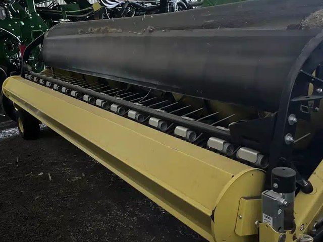 2024 John Deere 46R Andaineur