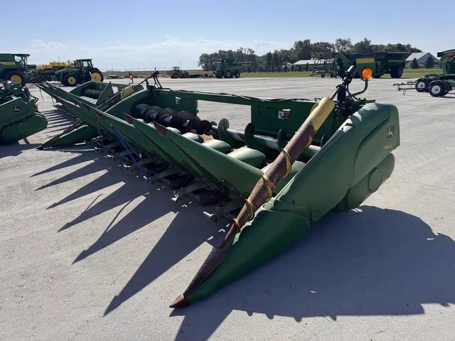 2019 John Deere 708C Nez - Maïs