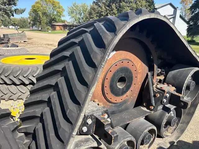 2020 ATI Tracks 36IN Pneus