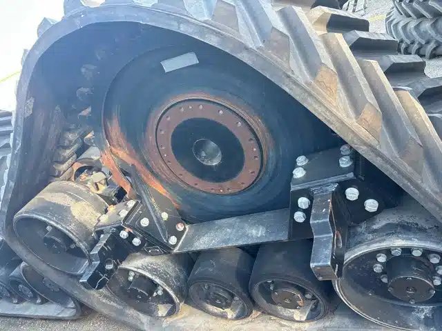 2020 ATI Tracks 36IN Pneus