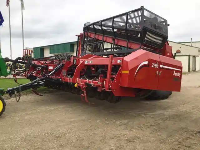 2019 Amity 2700 cueilleurs de légumes
