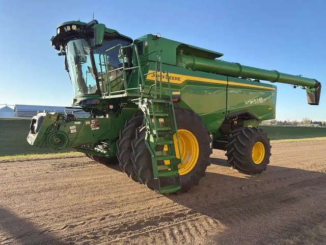 2025 John Deere S7 800 Batteuse