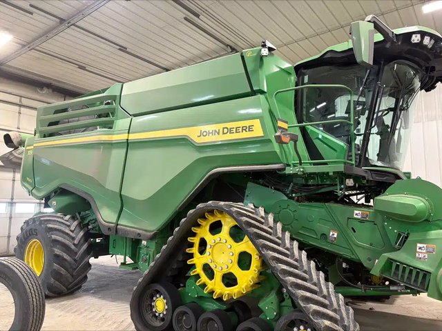 2024 John Deere X9 1100 Batteuse