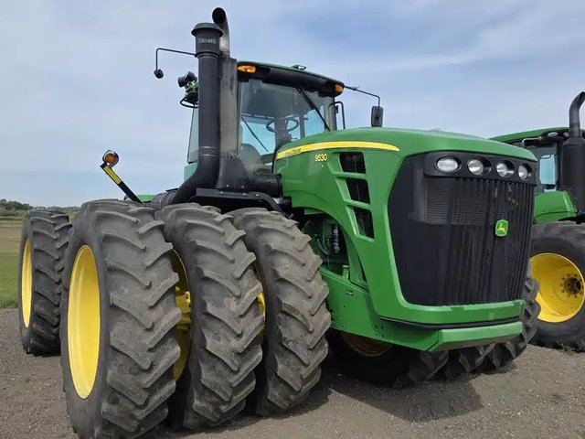 2010 John Deere 9530 Tracteur