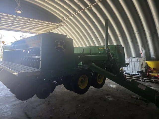 2013 John Deere 455 Semoir