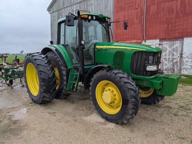 John Deere 7520 Tracteur