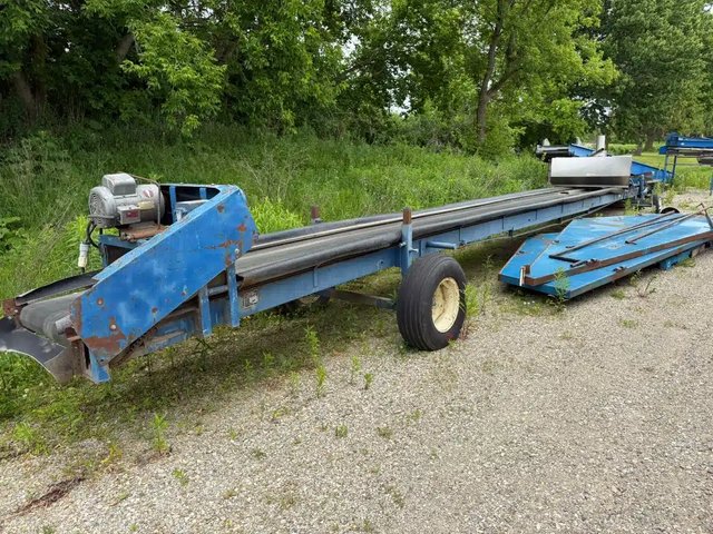Alliston Machinery SOLD! Conveyor Équipement pour pommes de terre