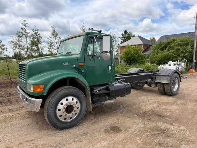 1998 International Navistar 4700 Truck Cab & Chassis