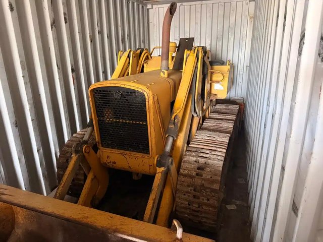 1971 John Deere 450-B Bull Dozer à chenilles