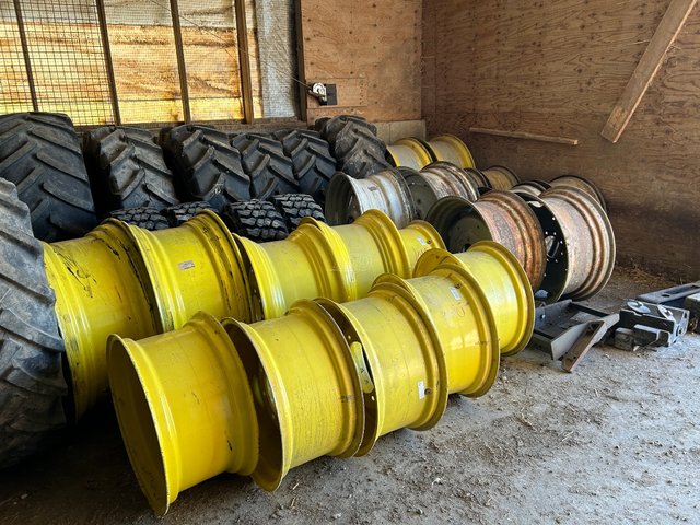 Large Selection of rims jantes