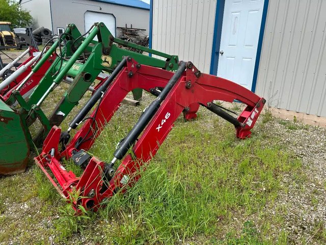 Quicke X46 chargeur frontal