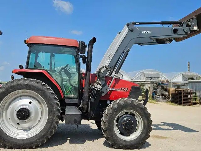Case IH MX120 Tracteur