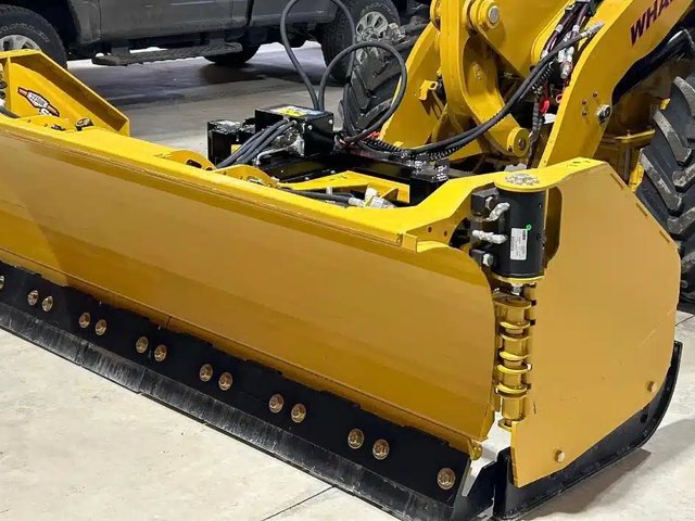 2025 HLA Attachments 3230W Gratte à neige