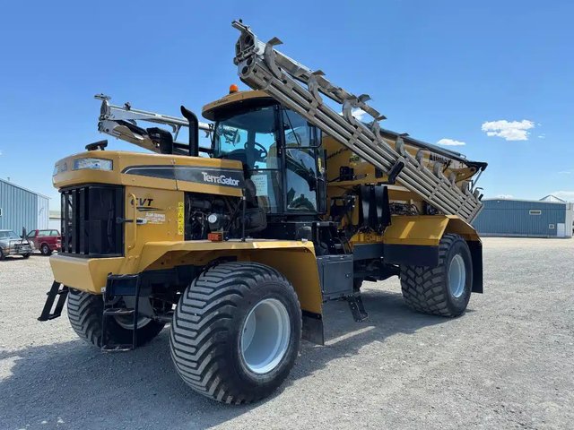 2017 TerraGator TG8400B Flotteur