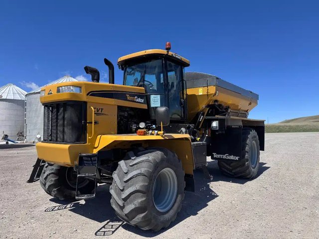 2021 TerraGator TG8400C Flotteur