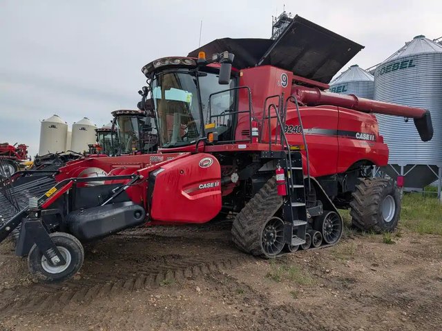 2015 Case IH 9240 Batteuse