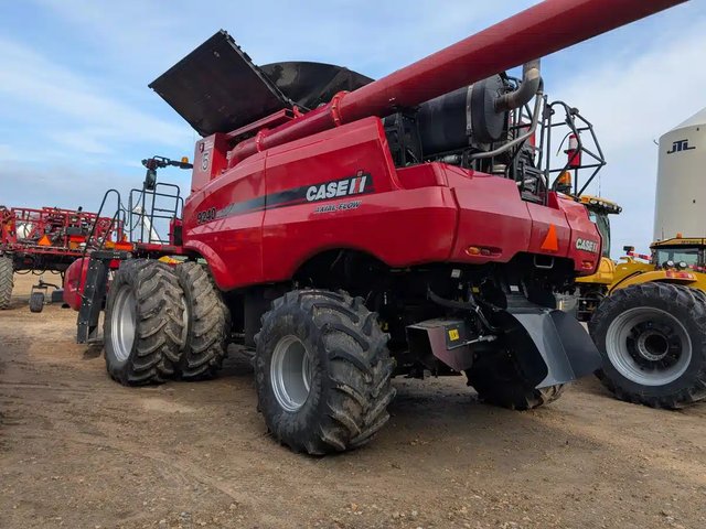 2015 Case IH 9240 Batteuse