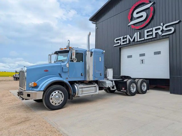 2007 Peterbilt 378 Camion dix roues