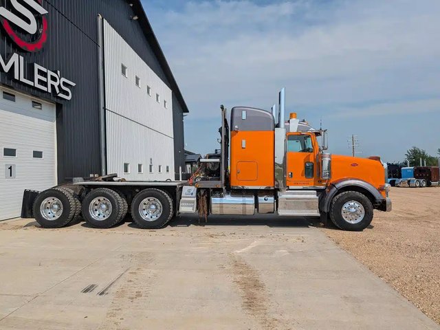 2012 Peterbilt 367 Camion dix roues