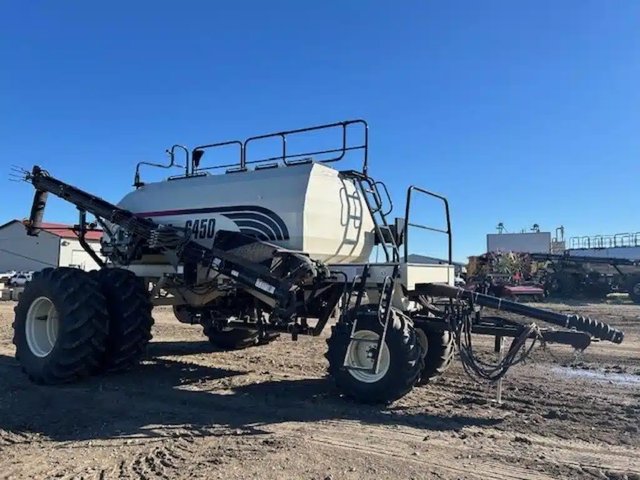 2018 Bourgault 6450 Remorque pneumatique