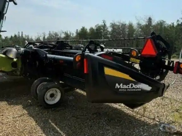 2016 MacDon FD75