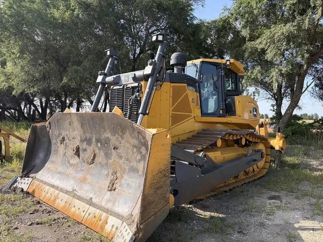 2022 John Deere 1050K Bouteur