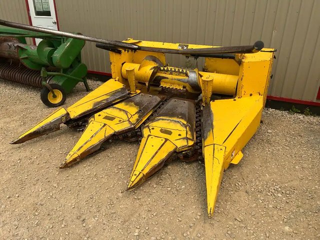 New Holland 3PN Nez à Fourragère