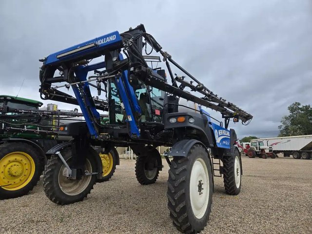 2012 New Holland SP.275F Arroseur - Automoteur